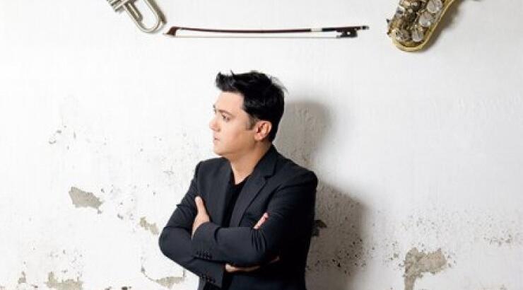 Το μήνυμα του Γιώργου Θεοφάνους στο Χρύσανθο Τσουρούλλη λίγο πριν βγει στο κεντρικό δελτίο