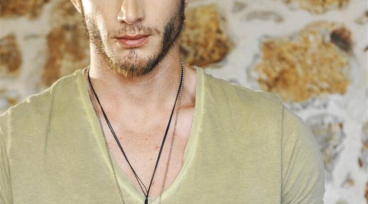 Θεοχάρης Ιωαννίδης: Αποκαλύπτει πως έχει αρραβωνιαστεί!