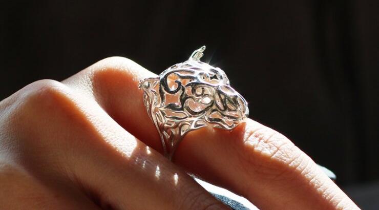 Tiger ring