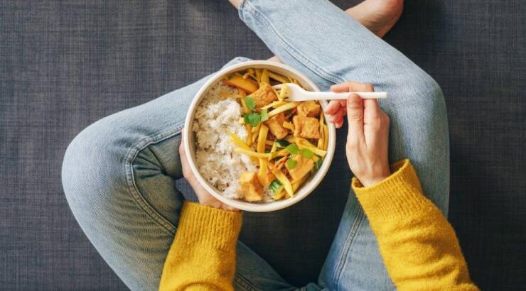 Τόφου: Τι είναι και γιατί αξίζει να μπει στη διατροφή σου;