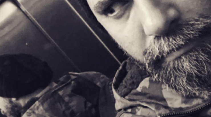 Δεν θα πιστεύετε στα μάτια σας! Δείτε το σωσία του Κωνσταντίνου Τσιολή!