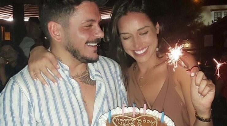 Stan: Γιορτάζει τα γενέθλιά του την ίδια ημέρα με τη σύντροφό του [εικόνες]