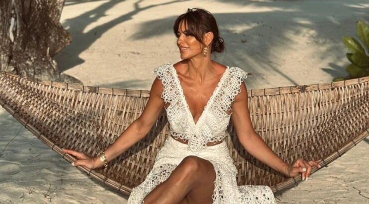 Ramona Filip: Ποζάρει στις Μαλδίβες πιο sexy από ποτέ 