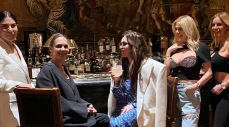 8 fashion girls του νησιού μας σε μια απόδραση στην Αθήνα