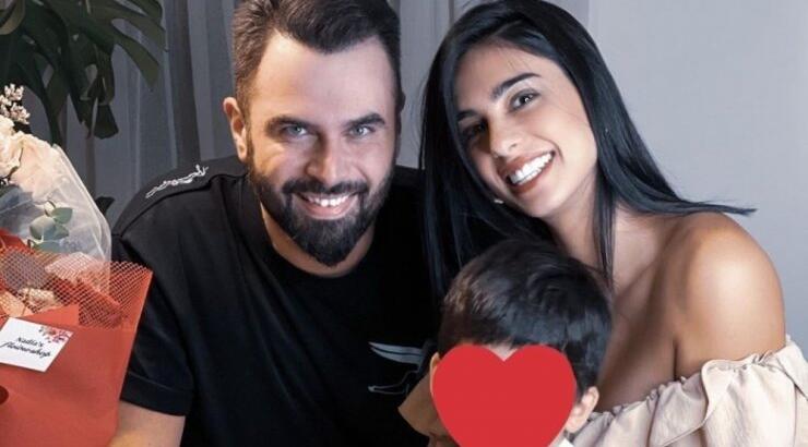 Παπαδόπουλος - Βασιλειάδη: Η συνάντηση που είχε ο γιος τους σηματοδότησε -ίσως- την πιο ευτυχισμένη ημέρα της ζωής του [εικόνες]