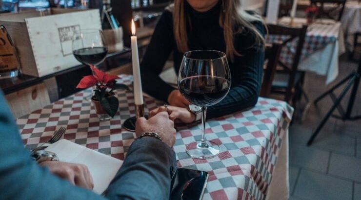 10 ερωτήσεις που μπορείς να ρωτήσεις στο πρώτο ραντεβού, για να υπάρξει και δεύτερο