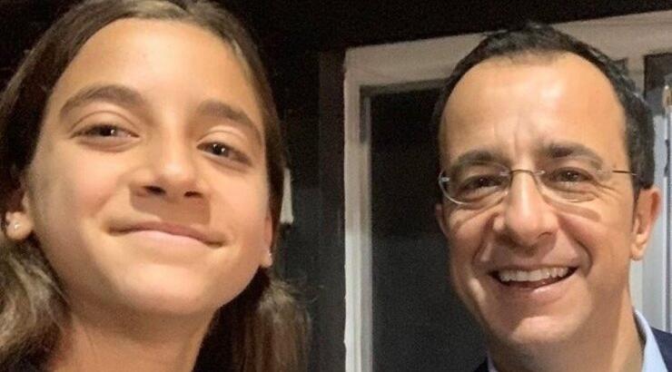 Νίκος Χριστοδουλίδης: Η συνεργασία της κόρης του με γνωστή Κύπρια τραγουδίστρια επί σκηνής [εικόνα] 