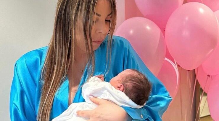 Άντζελα Δημητρίου: Οι επώνυμοι Κύπριοι που της οργάνωσαν πάρτι έκπληξη για τα γενέθλιά της [βίντεο]