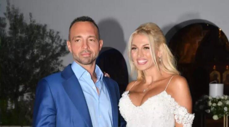 Κωνσταντίνα Σπυροπούλου - Βασίλης Σταθοκωστόπουλος: Βάφτισαν τον γιο τους - Οι πρώτες εικόνες