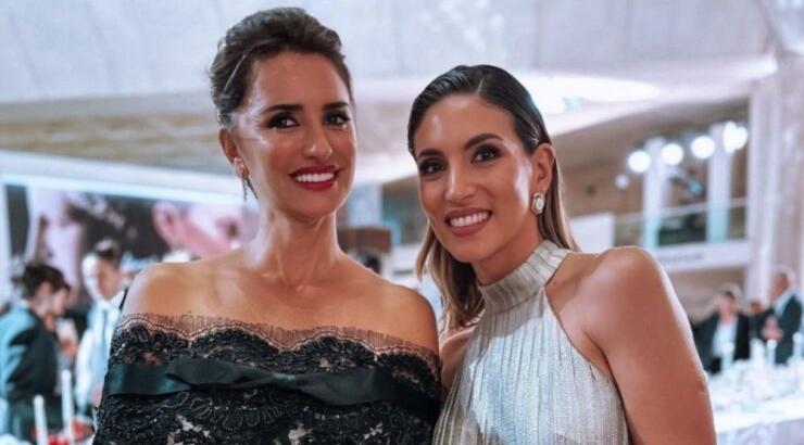 Αθηνά Οικονομάκου: Η συνομιλία με την Penelope Cruz στο Παρίσι 