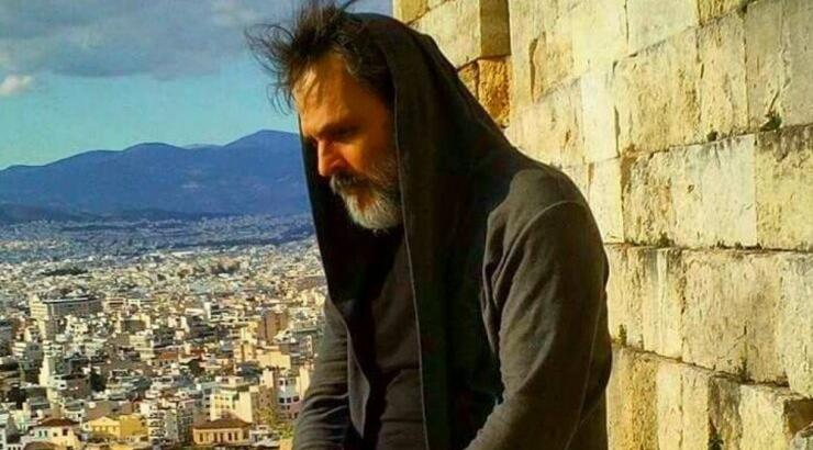 Σταμάτης Γαρδέλης: "Σπάει" τη σιωπή του μέσα από τη ψυχιατρική κλινική - "Εκμεταλλεύονται την ιστορία μου" [βίντεο]