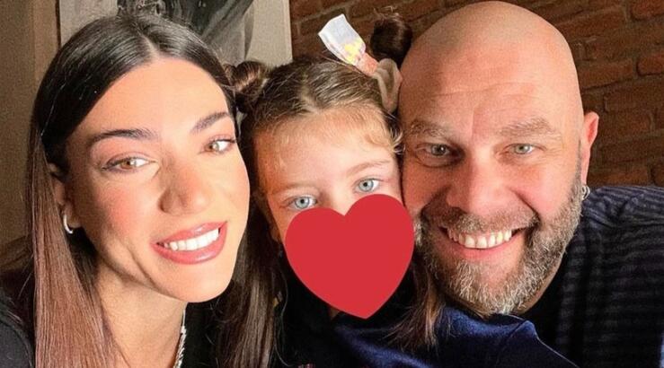 Ήβη Αδάμου: Σε βόλτα με την κόρη της, Ανατολή [εικόνα]