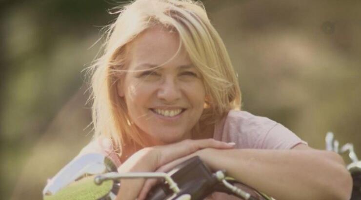 Μαριάννα Τουμασάτου για την κόρη της: "Βγήκαμε βόλτα και είδα πολλά βλέμματα μεγάλων ανθρώπων που δεν έπρεπε να κοιτάνε"