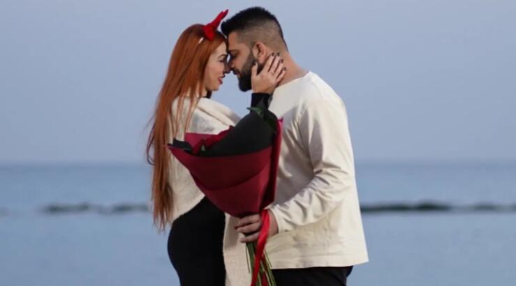 Χριστιάνα Θεοδώρου: Ο συμβολισμός που κρύβει το μονόπετρο που της χάρισε ο σύντροφός της [βίντεο]