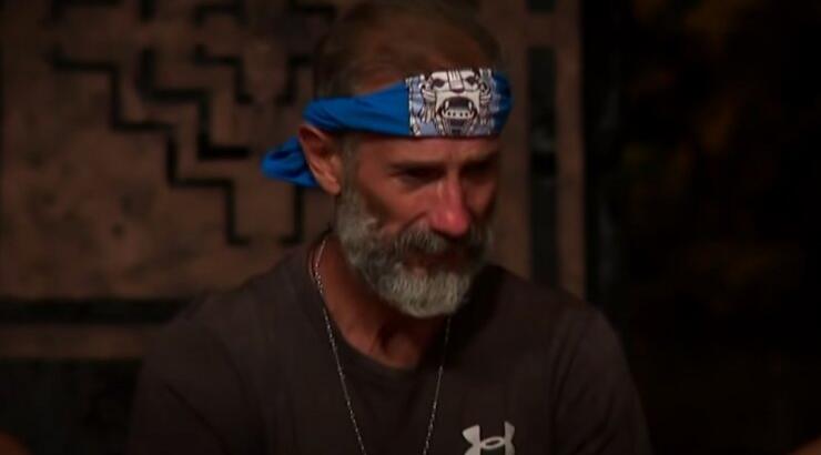 "Survivor": Η στιγμή που ο Γιώργος Λιανός ανακοινώνει τον αιφνίδιο θάνατο του πατέρα του Τάκη Καραγκούνια [βίντεο]