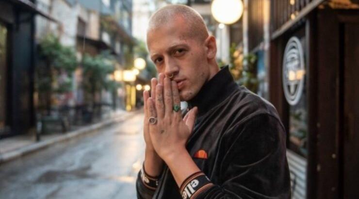 Τάσος Ξιαρχό: "Βλέπω την Έλενα Παπαρίζου σχεδόν να γρονθοκοπείται - Είδα κάποιον να πάει να βγάλει όπλο"