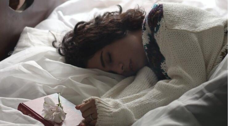 4 λόγοι που βλέπεις όνειρα με τον πρώην σου