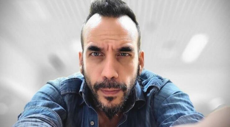 Πάνος Μουζουράκης: "To σκέφτηκα να πάω στο Voice της Αμερικής ως διαγωνιζόμενος" [βίντεο]