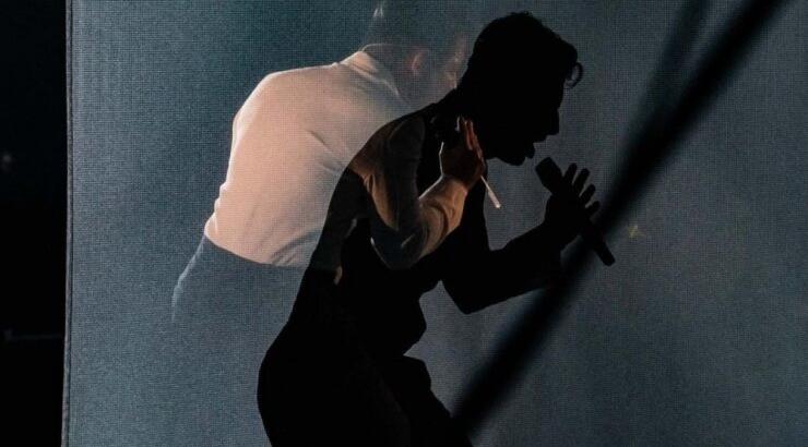 Γνωστός Έλληνας τραγουδιστής μόλις αποκάλυψε δημόσια πως είναι ομοφυλόφιλος