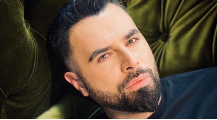 Γιώργος Παπαδόπουλος: Αναφέρθηκε στα σχόλια περί ομοιότητας με τον Μιχάλη Χατζηγιάννη [βίντεο]