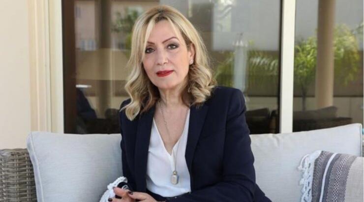 Ειρήνη Χαραλαμπίδου: Το ζεϊμπέκικο της στην Επισκοπή [εικόνες & βίντεο]