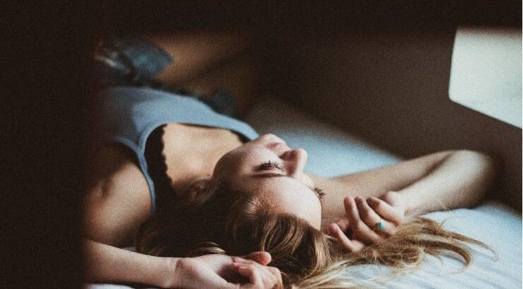 Τι κρύβεται πίσω από τη νυχτερινή συχνοουρία;