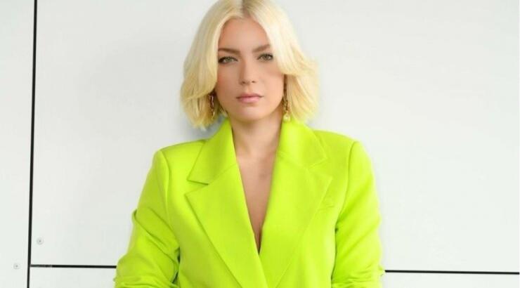 Η Άντρη Καραντώνη μιλάει για το εργασιακό bullying που βίωσε [βίντεο]