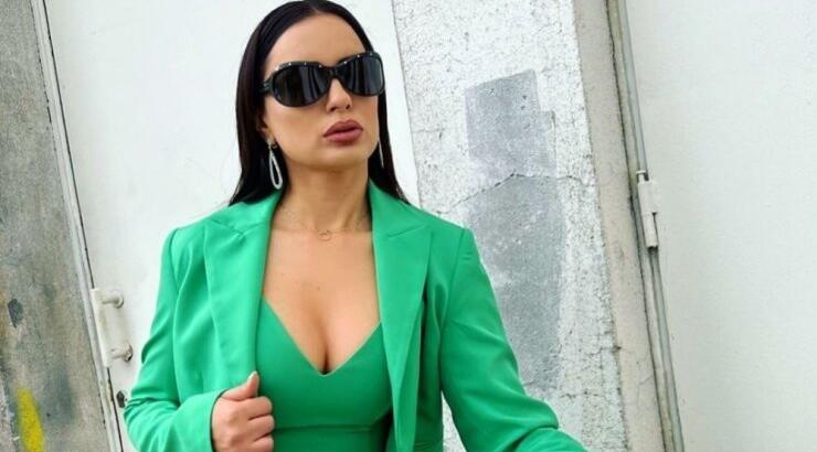 Η Ελπίδα Ιακωβίδου αποκάλυψε πως έχει ψάξει το κινητό του συντρόφου της [βίντεο]