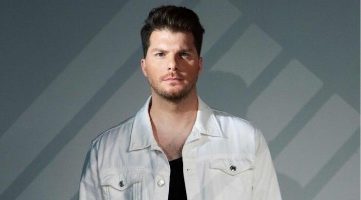 Γονατιστός έκανε πρόταση γάμου ο Γιώρκας: "Αν μου έλεγε όχι θα την πέταγα στον γκρεμό"