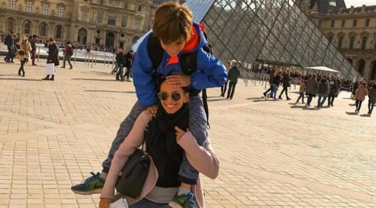 Έλλη Κοκκίνου: Έτσι περνάει ο γιος της την εφηβεία του 