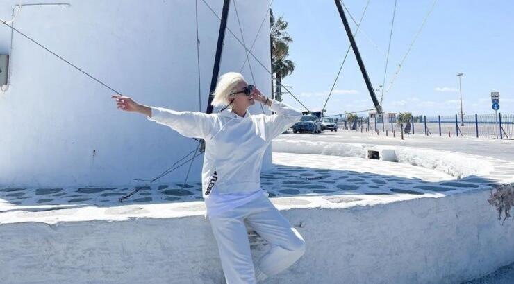 Επώνυμη Ελληνίδα εξομολογείται: "Με τον άντρα μου δεν είμαστε όπως ήμαστε στην αρχή…" [βίντεο]