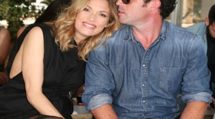 Βίκυ Καγιά - Ηλίας Κρασσάς: Δείτε την πρώτη φωτογραφία της νεογέννητης κόρης τους, Μπιάνκα