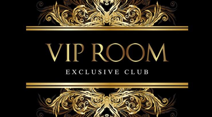 Δεν ισχύουν οι φήμες ότι ο Roberto Cavalli ανοίγει club στην Κύπρο