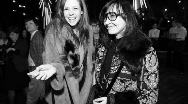 Carole Sabas: Μας λέει τα μυστικά του στιλ της κατευθείαν από τη Vogue Paris 