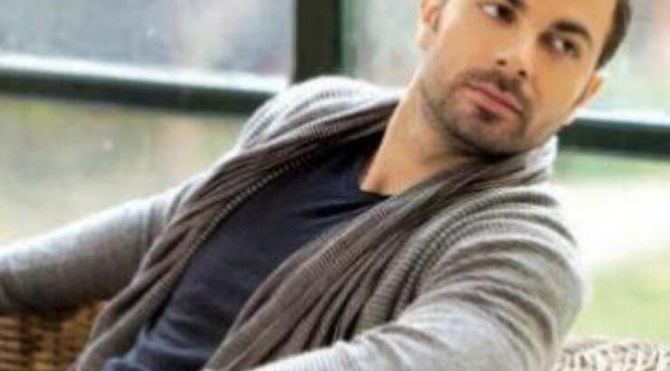 Ηλίας Βρεττός: Με την Ευαγγελία "κουμπώνουμε"