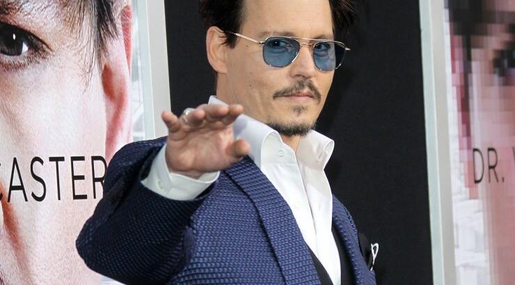 Μυρίζουν οι celebrities; Οι πιο βρωμεροί της showbiz!