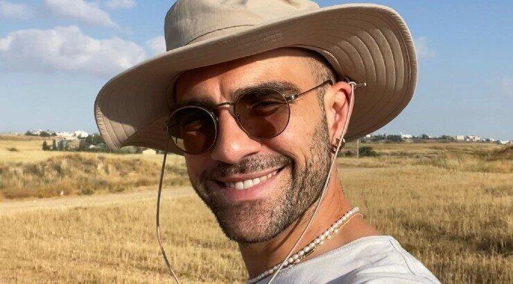 Τζιούλιο Φιλίππο Ντ’ Ερρίκο: Μας δείχνει το παιδικό του crush καις μας συστήνει τον σημερινό του σύντροφο!