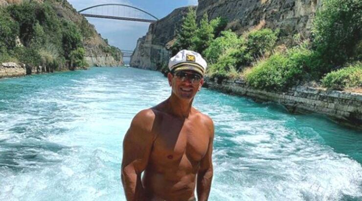 Χριστόφορος Τορναρίτης: Δείτε τι έκανε στο σκάφος που κάνει διακοπές με την οικογένειά του και ξετρελαθήκαμε!