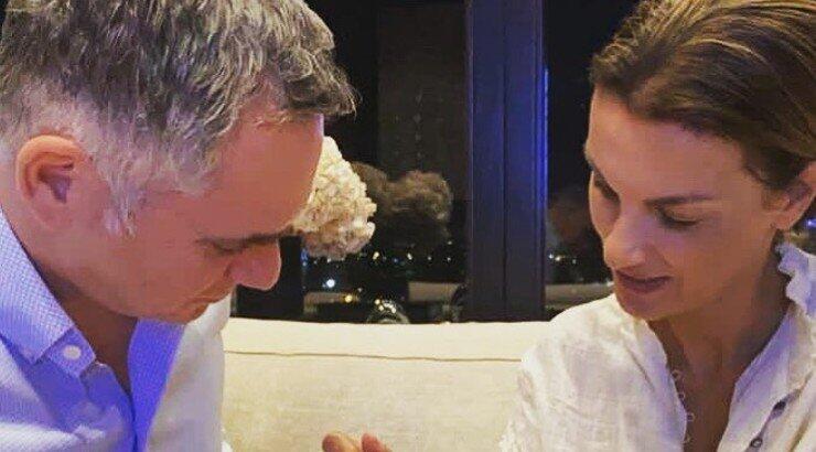 Γιώτα Παπαδοπούλου: Ευχήθηκε στον σύζυγό της για τη γιορτή του με μία υπέροχη οικογενειακή φωτογραφία