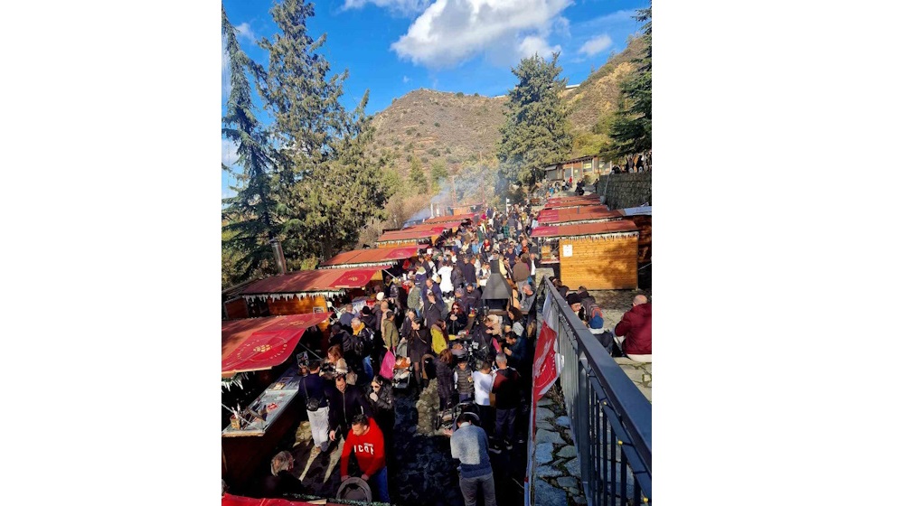 Φέτος ο Άη Βασίλης φτάνει με το έλκηθρο του στον Καλοπαναγιώτη!