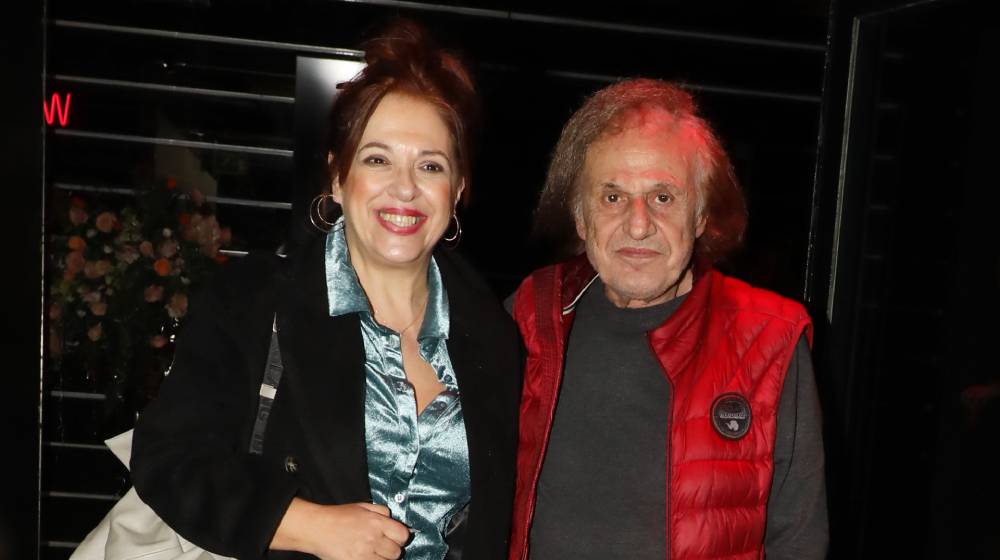 Ελένη Ράντου: Έσβησε τούρτα έχοντας στο πλευρό της τον Βασίλη Παπακωνσταντίνου [εικόνα] 