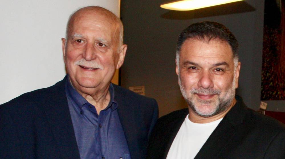 Γρηγόρης Αρναούτογλου: Δημοσίευσε βίντεο από το γραφείο του Γιώργου Παπαδάκη