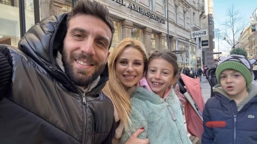 Γιώργος Εφραίμ: Φωτογράφησε την κόρη του δίπλα στον σκύλο τους [εικόνα]