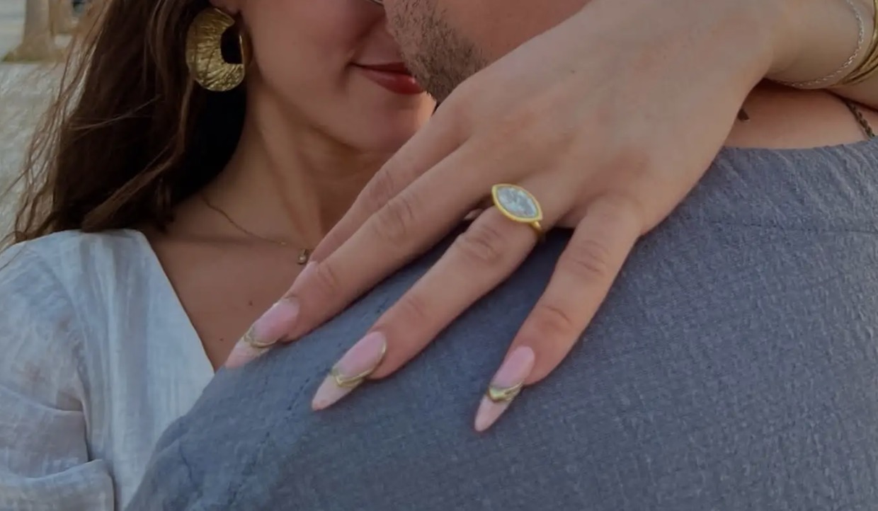 Evangelia: Παντρεύεται με παραδοσιακό γάμο στην Κρήτη τον σύντροφό της [εικόνες]