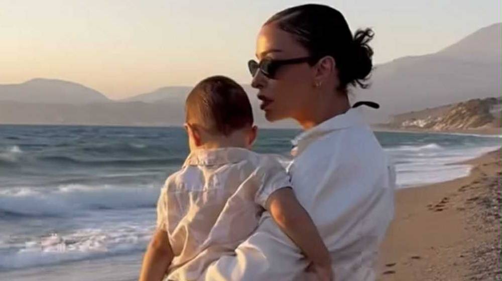 Ελένη Φουρέιρα: «Πέρασα δύσκολα όταν 3,5 μήνες μετά τη γέννα...» [βίντεο]