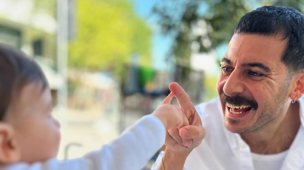 Βασίλης Χαραλάμπους: O διάλογος με τον γιο του, Άρη πριν φτάσουν στο σχολείο [εικόνα]