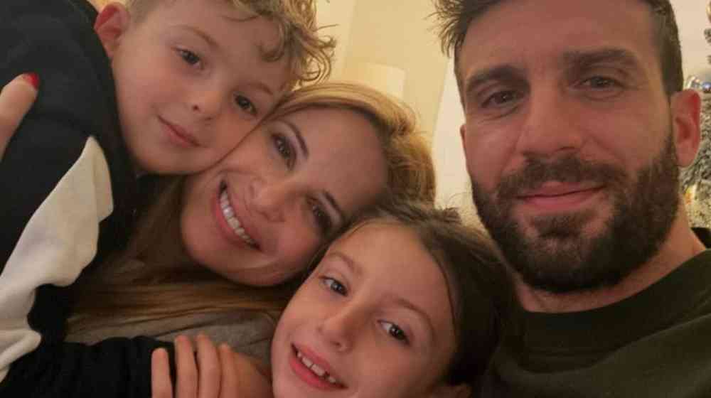 Αριστοτέλους – Εφραίμ: Καμάρωσαν τον γιο τους στην παρέλαση [εικόνες]