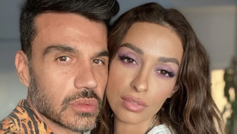 Τουτουντζής: Το απειλητικό μήνυμα που έλαβε και πήγε με τη Φουρέιρα στη αστυνομία