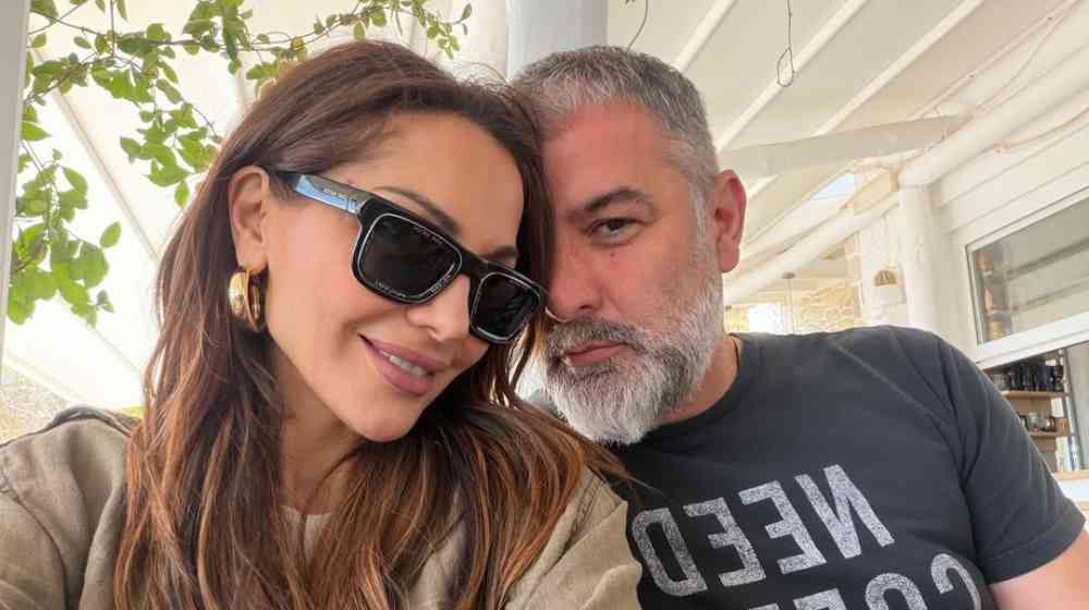 Δέσποινα Βανδή: Οι πρώτες βουτιές στην Κρήτη με τον Βασίλη Μπισμπίκη [εικόνες]