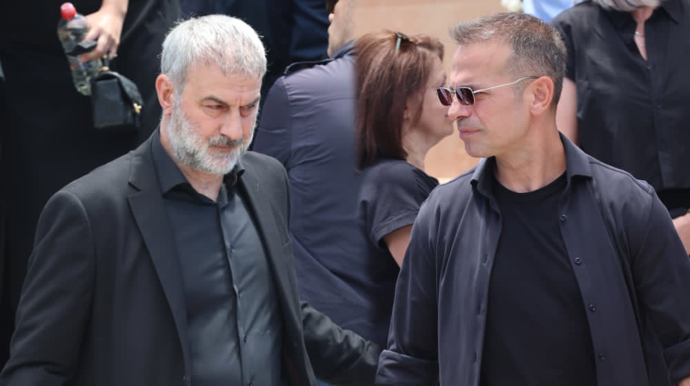 Ντέμης Νικολαίδης: Η θερμή αγκαλιά στον Τραϊανό Δέλλα και τα συγκινητικά λόγια [εικόνες]